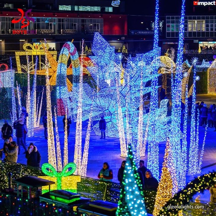 Fantasy Commerce Skies: Light Shows Illuminate A Magical Night